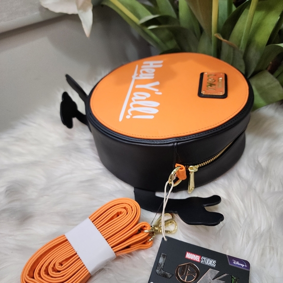 Marvel MARVELMiss Minutes Crossbody Bag new - Picture 5 of 5